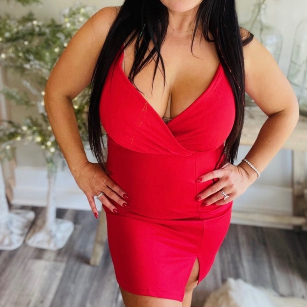 Medium red vneck spaghetti strap mini dress with mini slit